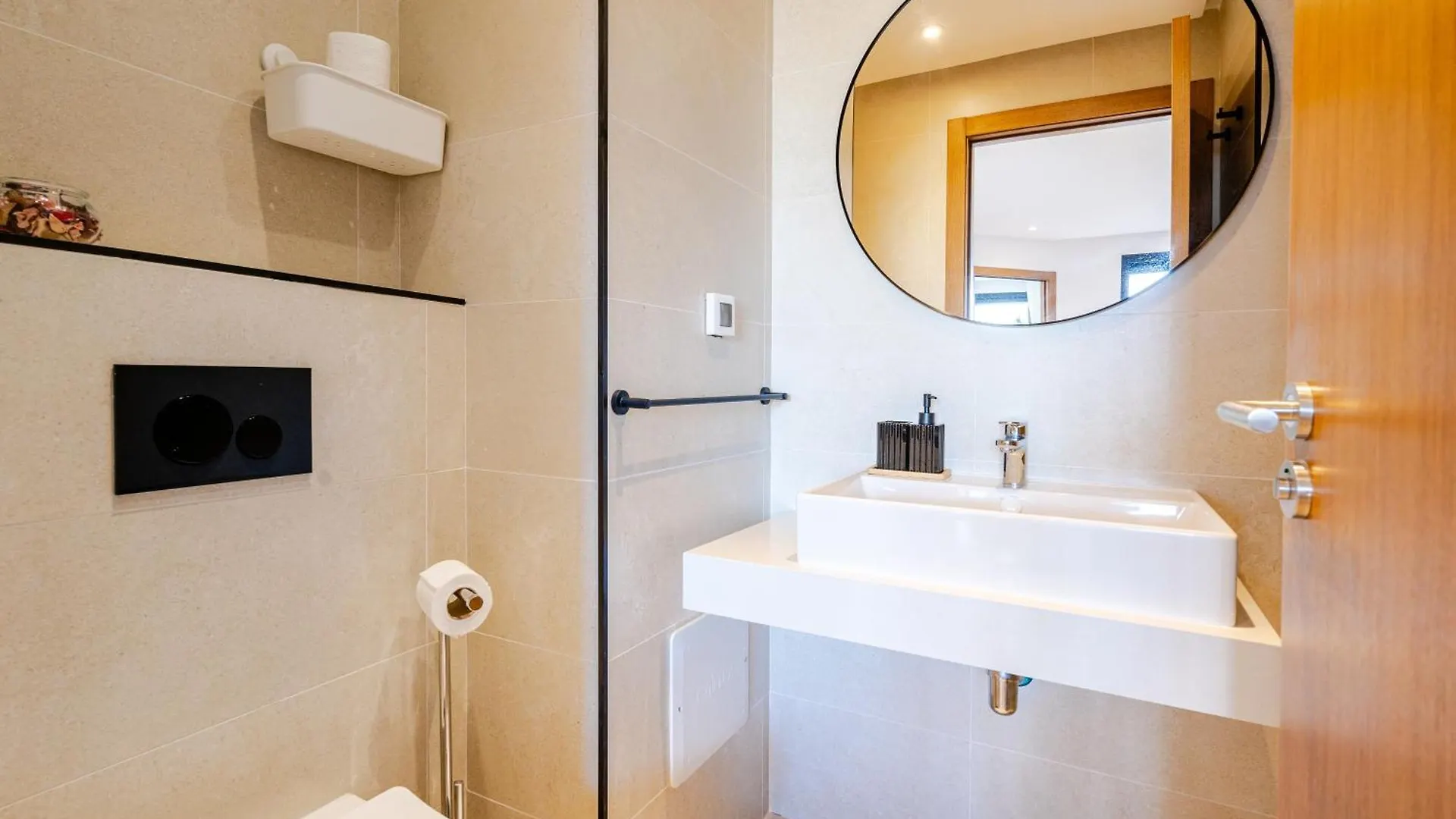 Apartment Emplacement Chic Lumineux & Central Pres Du Consulat Americain 2 Minutes De Twin Center Gauthier Casablanca Morocco
